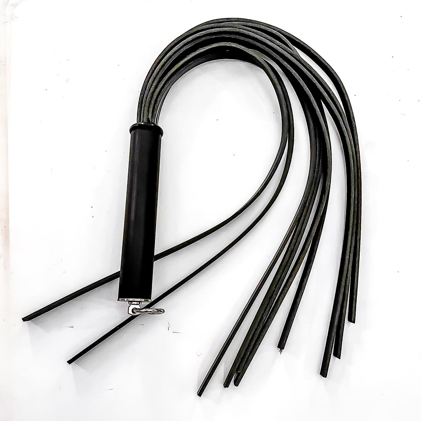 Buffalo Gals/Hard&Heavy/Black (76cm/30") whip made of hard buffalo leather. BDSM
