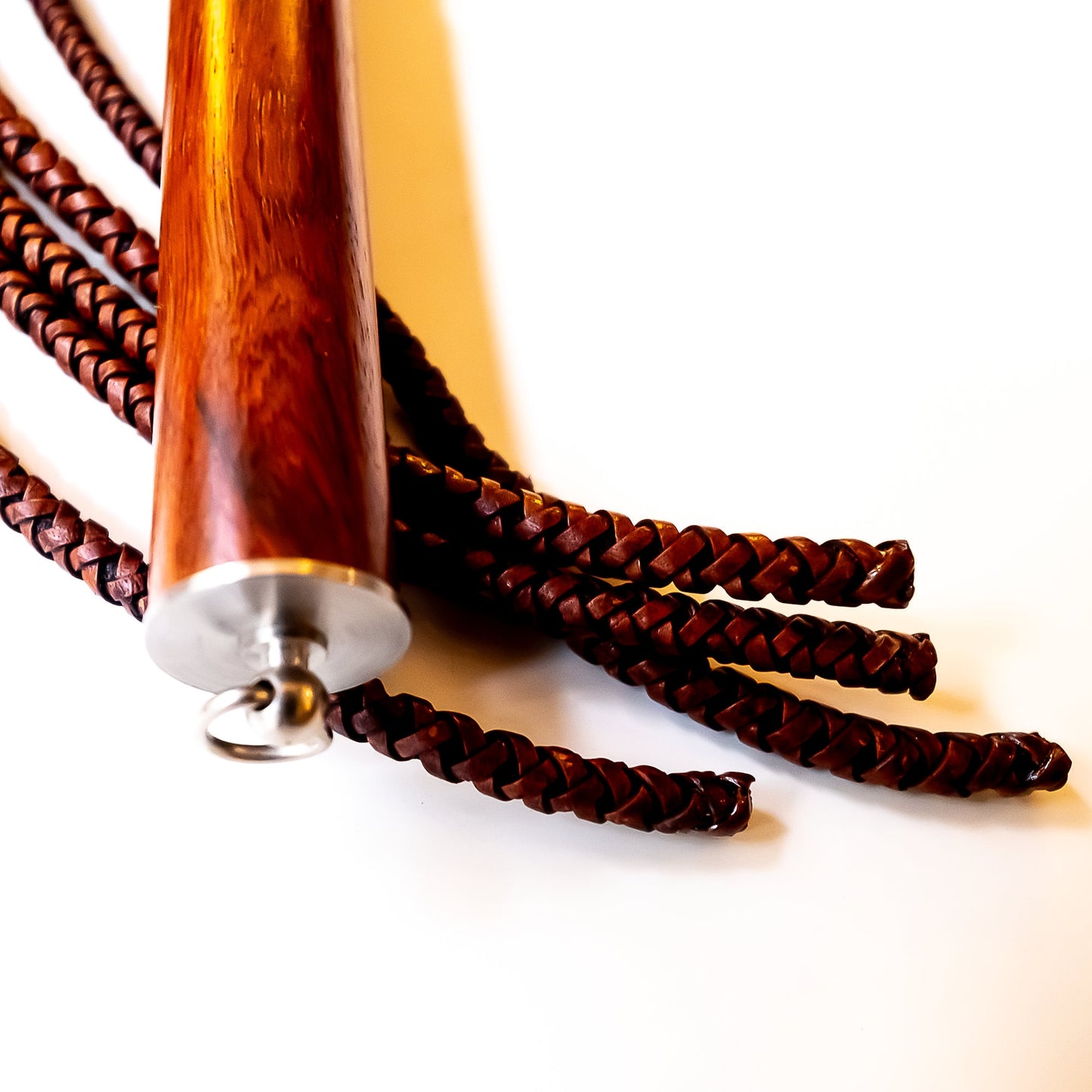Mini/Seven Sisters. 43cm/17" whip with 7 strands