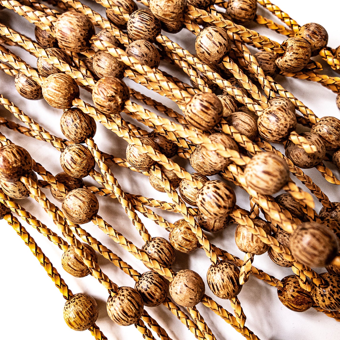 Marbles/Vanilla. 53cm/21" floggers