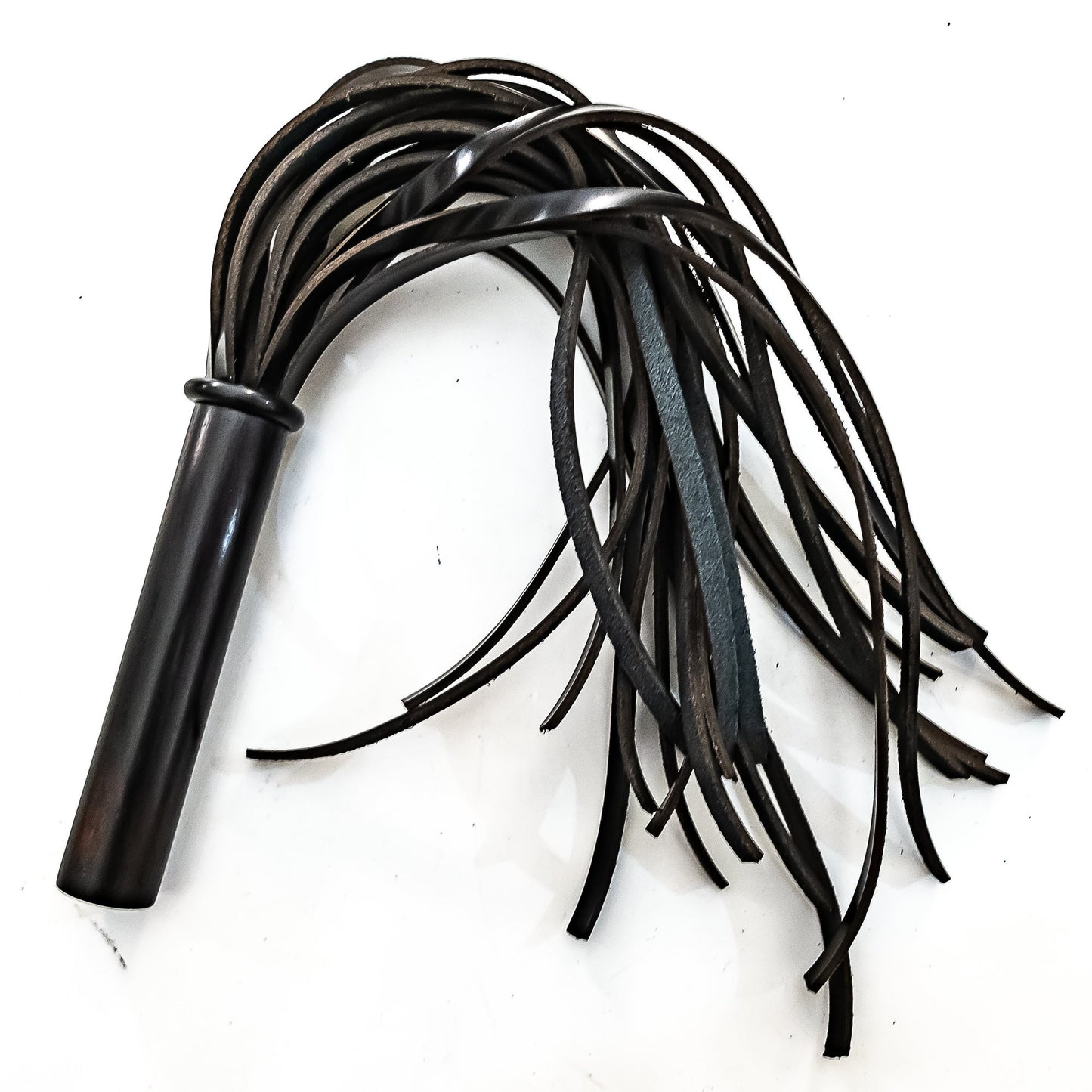 Mini/Shiny, Shiny. 43cm/17" boot leather flogger