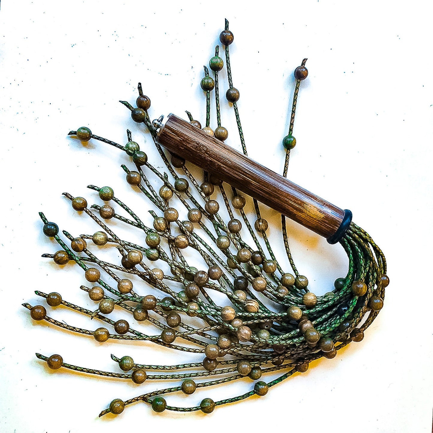 Marbles/Moss. 53cm/21" floggers