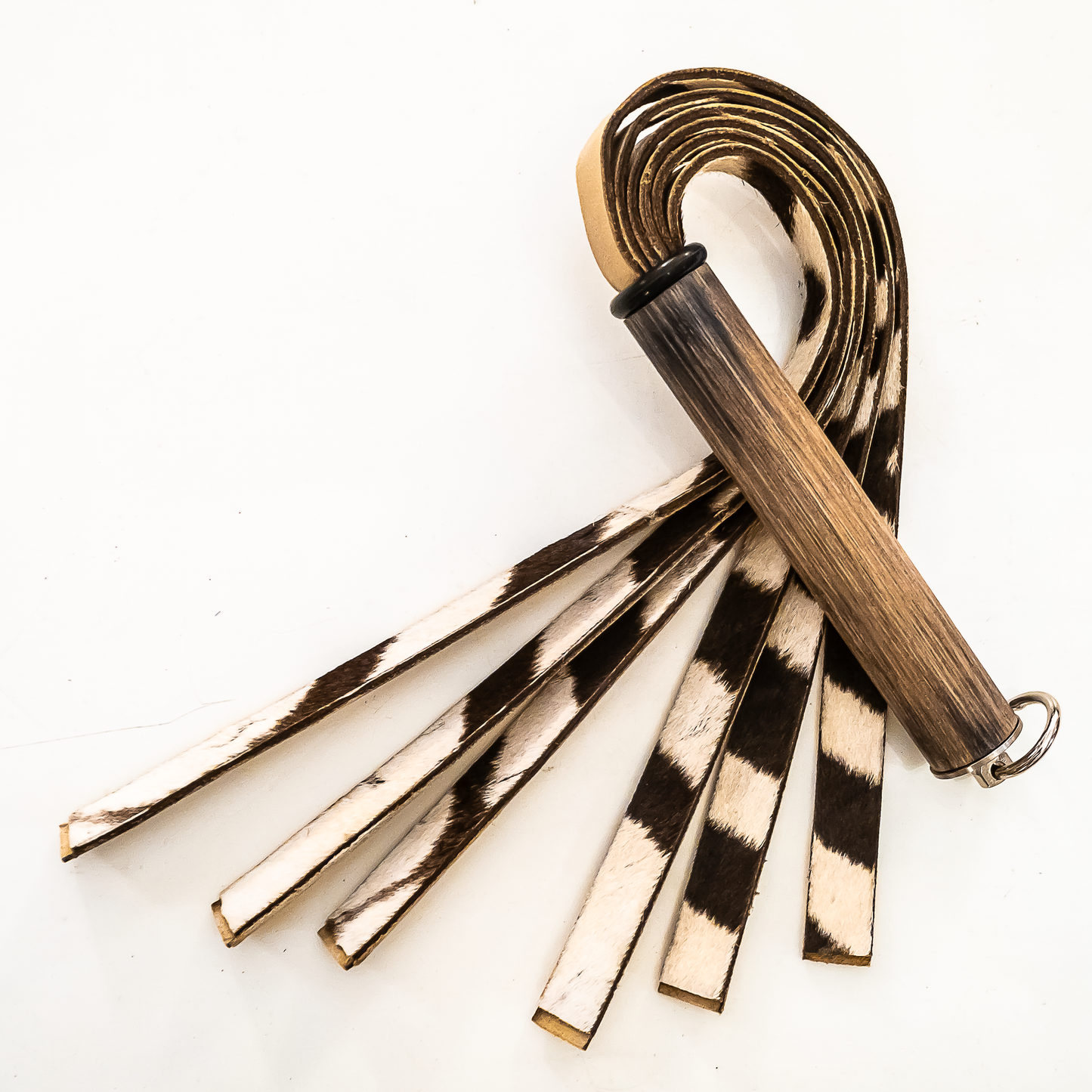 Zebra! 53cm/21" whip made of real zebra fur
