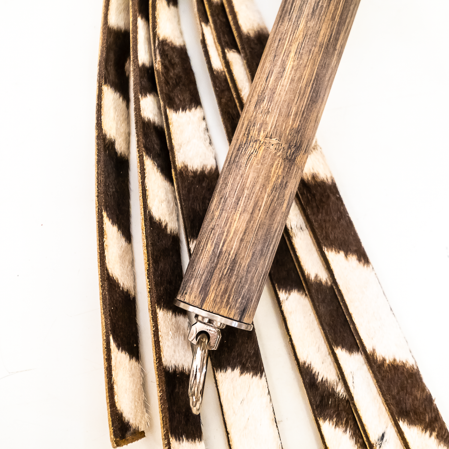 Zebra! 53cm/21" whip made of real zebra fur