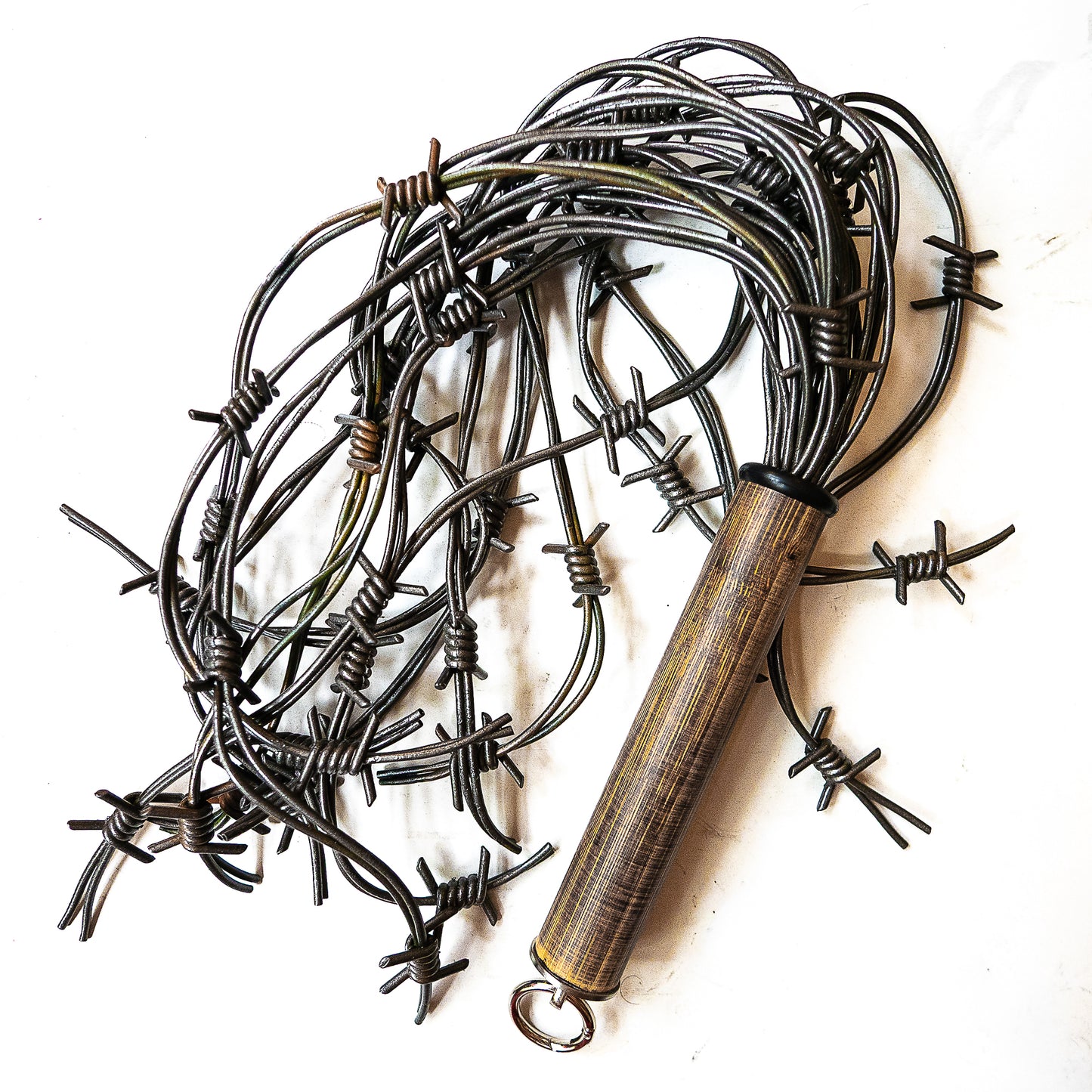 Wünsdorf/vegan. 61cm/24" Flogger aus Kunststoff-Stacheldraht
