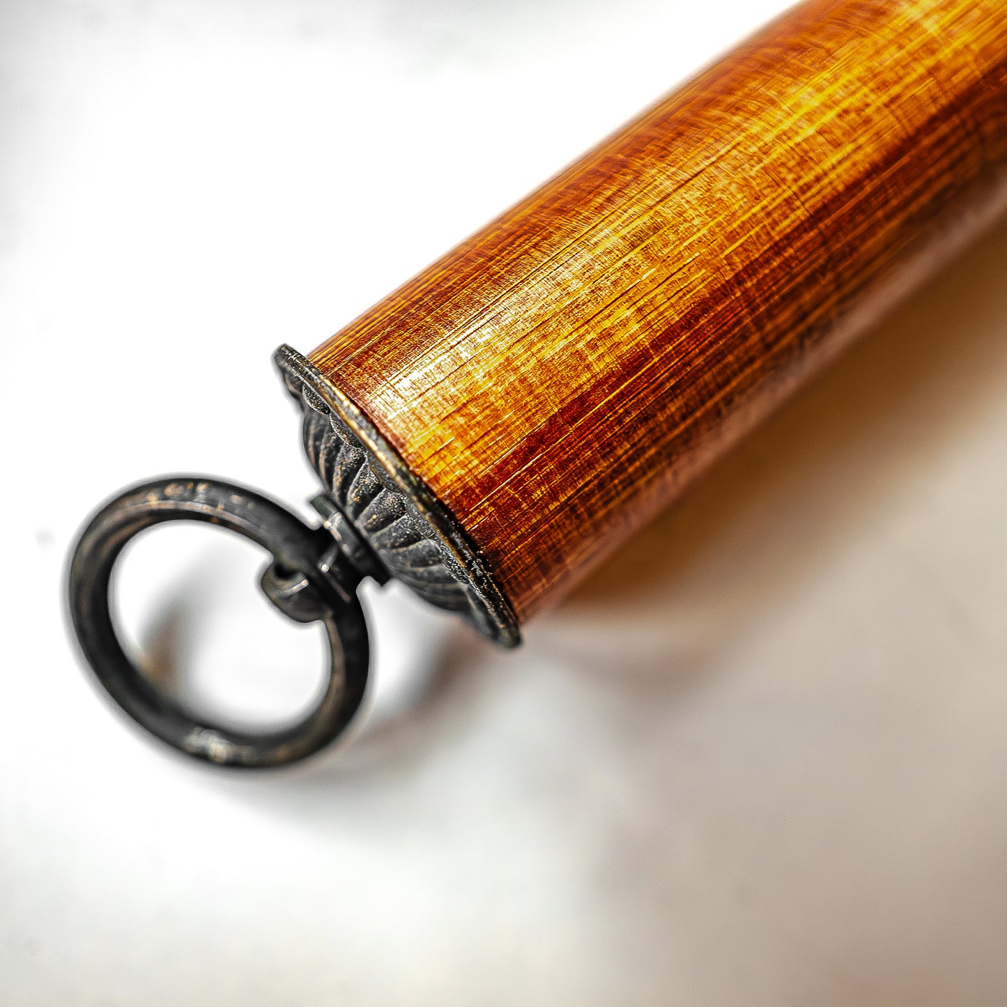 Flagrum Ossarium / 24 Zoll. Roemische Geissel (61cm/24") nach antikem Vorbild