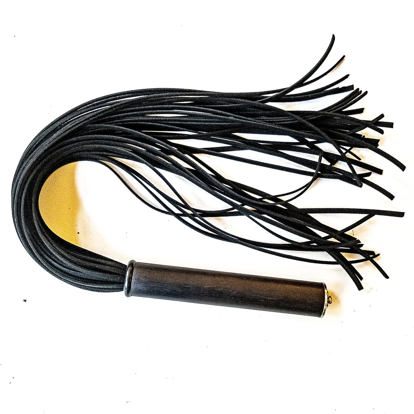 Tagliatelle/Vegan/Nero. 61cm/24" floggers