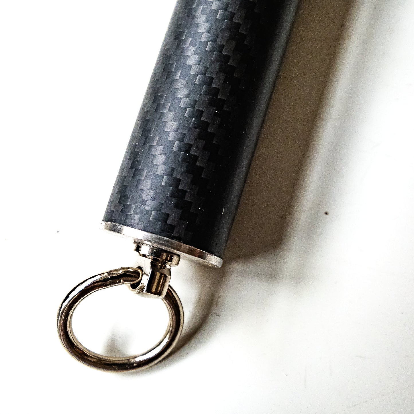 Flogger "Carbon" made of carbon monofilament (61cm/24"). BDSM vegan