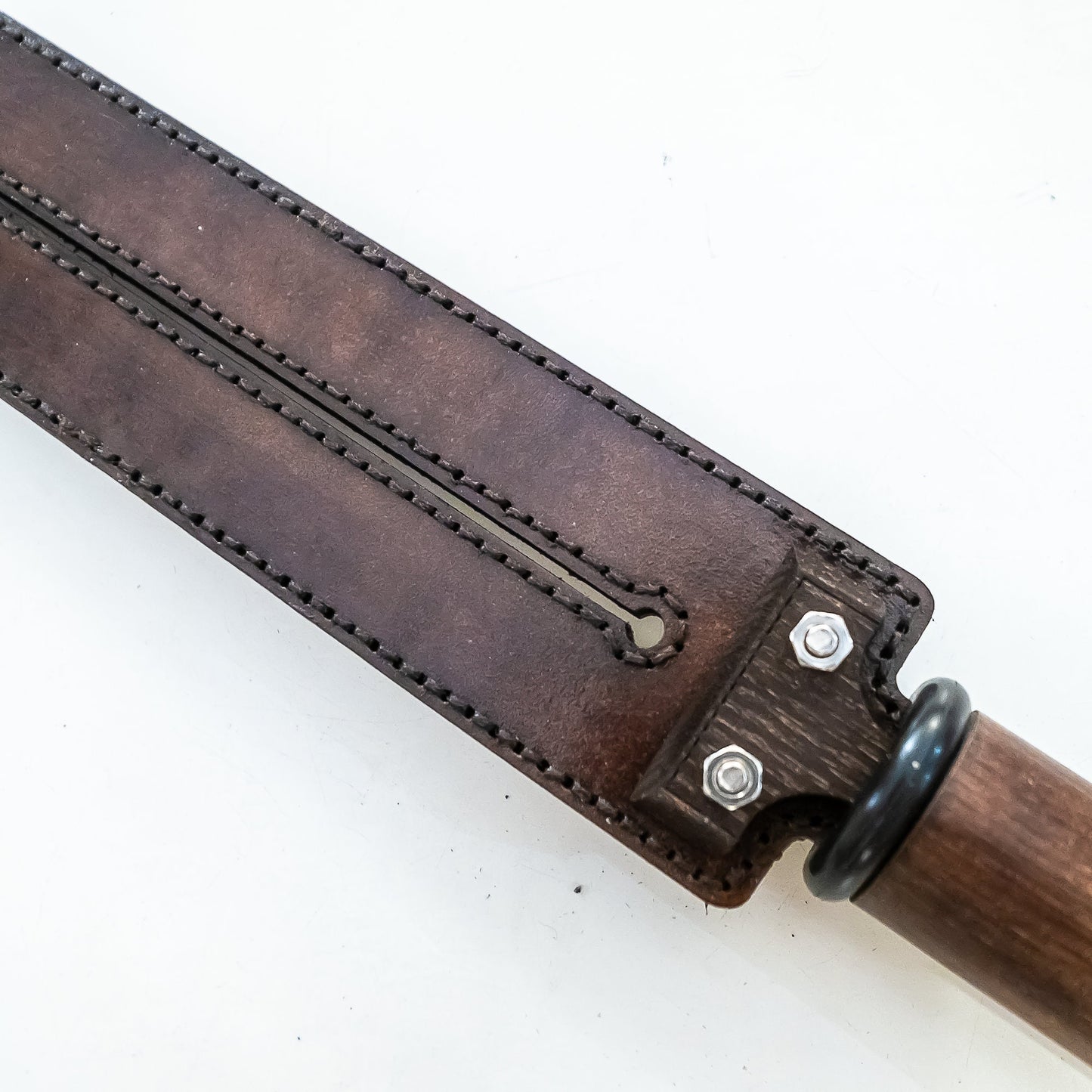 Tawse/Watersnake. 51cm/20", double-tongued paddle made of layered leather