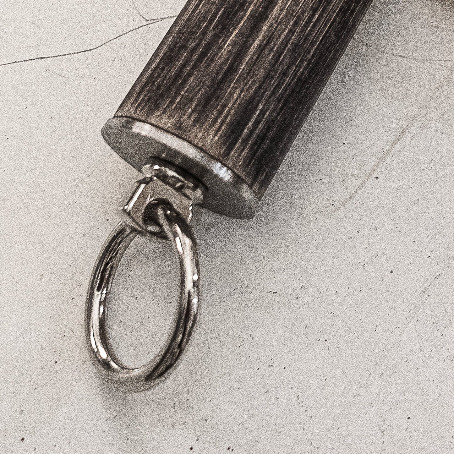 Tawse/Watersnake. 51cm/20", double-tongued paddle made of layered leather
