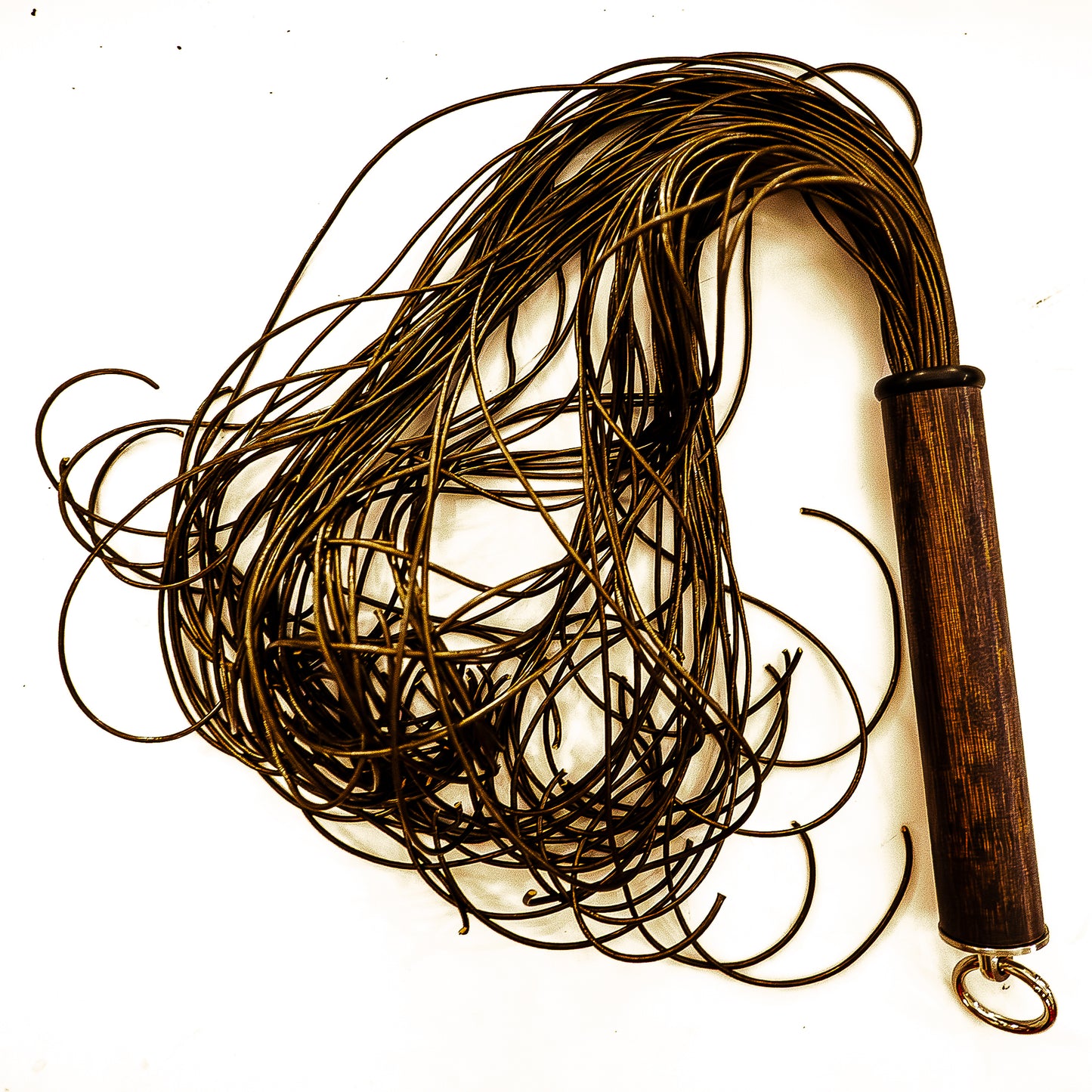Spaghetti/Sepia. 61cm/24" leather flogger