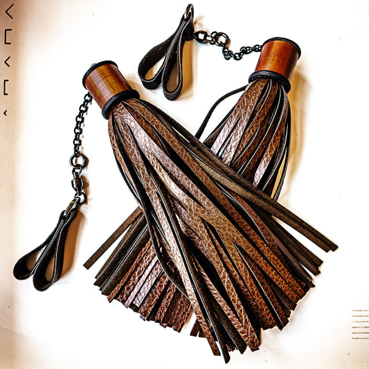Poi/Chocolate Finger Floggers (pair, each 33cm leather + 25cm finger loops and chain)