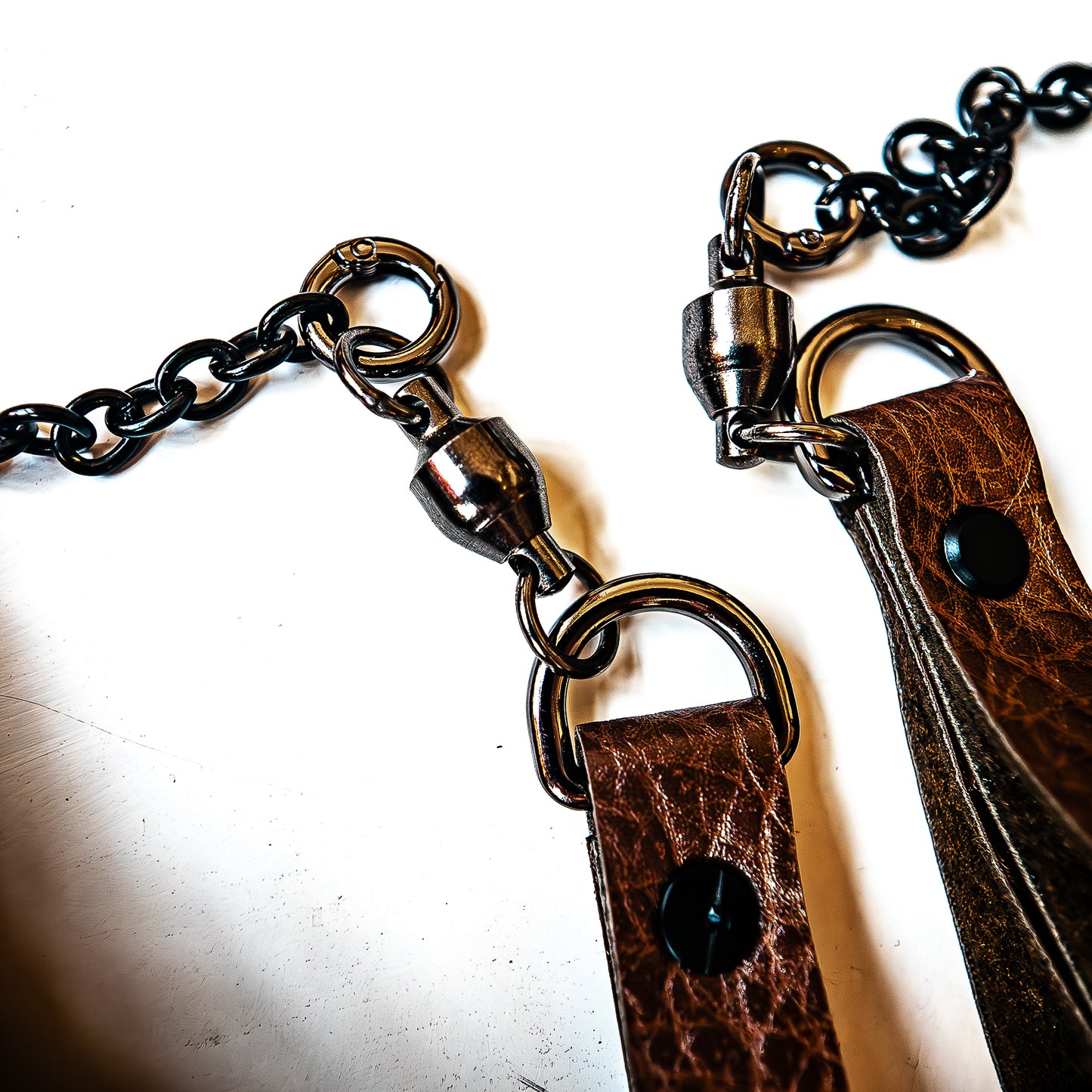 Poi/Chocolate Finger Floggers (pair, each 33cm leather + 25cm finger loops and chain)