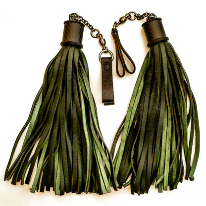 Poi/Fir Green Finger Floggers (pair, each 33cm leather + 25cm finger loops and chain)