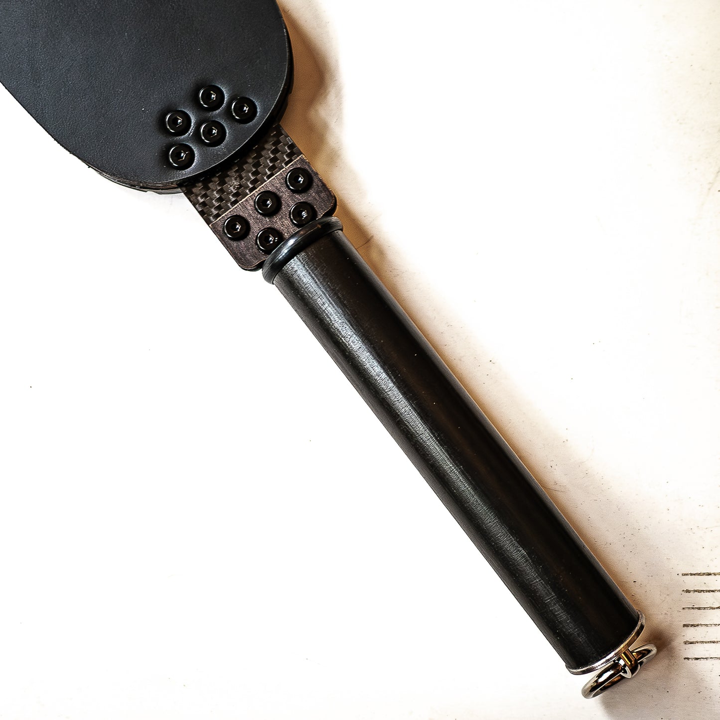 ... Made for Walking: Paddle mit Gummi-Schuhsohle und veganem Leder