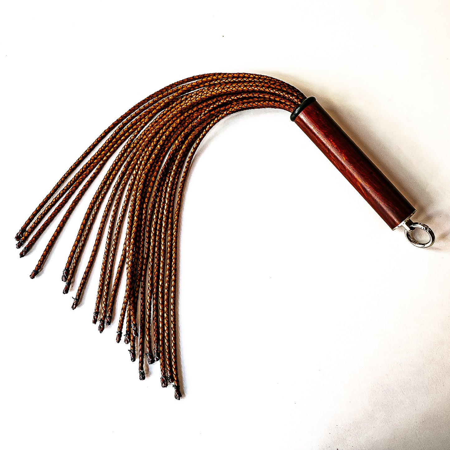 Mini/Brunello. 43cm/17" Flogger mit 20 Strängen