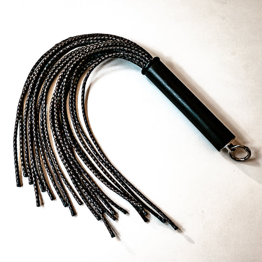 Mini/Nero di Seppia. 43cm/17" Flogger mit 20 Strängen