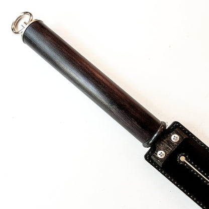 Tawse/Slim/Black. 51cm/20", two-pronged paddle made of 2 x 2mm leather with carbon inlay