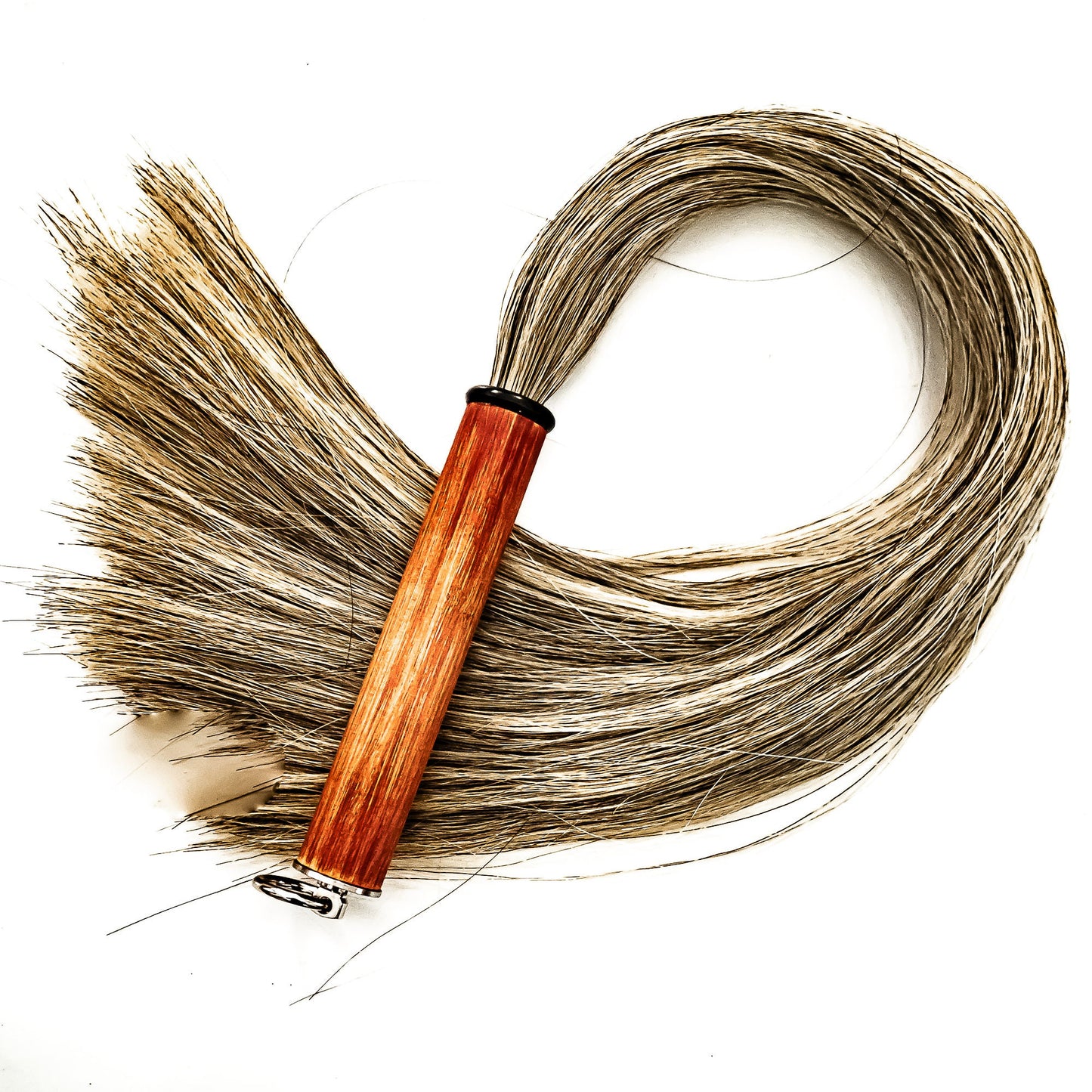 Pretty Little Horses/Silver. 81cm/32" horsehair whip
